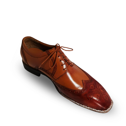 Handmade Two-Tone Leather Wingtip Oxford Shoes for Men