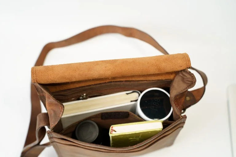 Vintage Leather Laptop Bag for Men & Women | Stylish Office & Travel Satchel – Bwok Store - Bwok limited